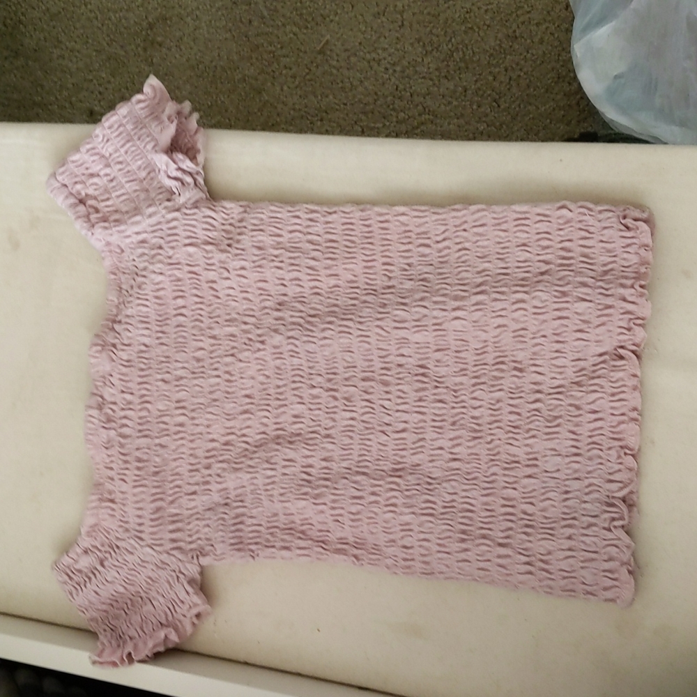 Crave fame size small light pink top